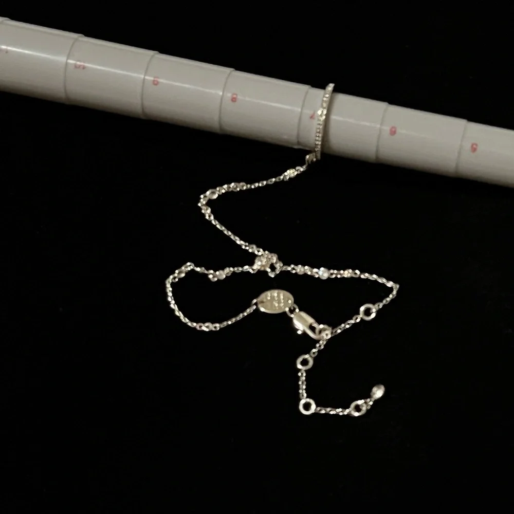 Henri Bendel bracelet/ring chain - Picture 3 of 3